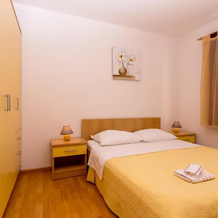 Appartement In Trogir