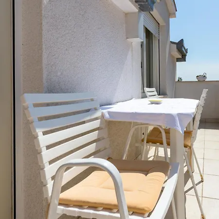 Appartement In Trogir